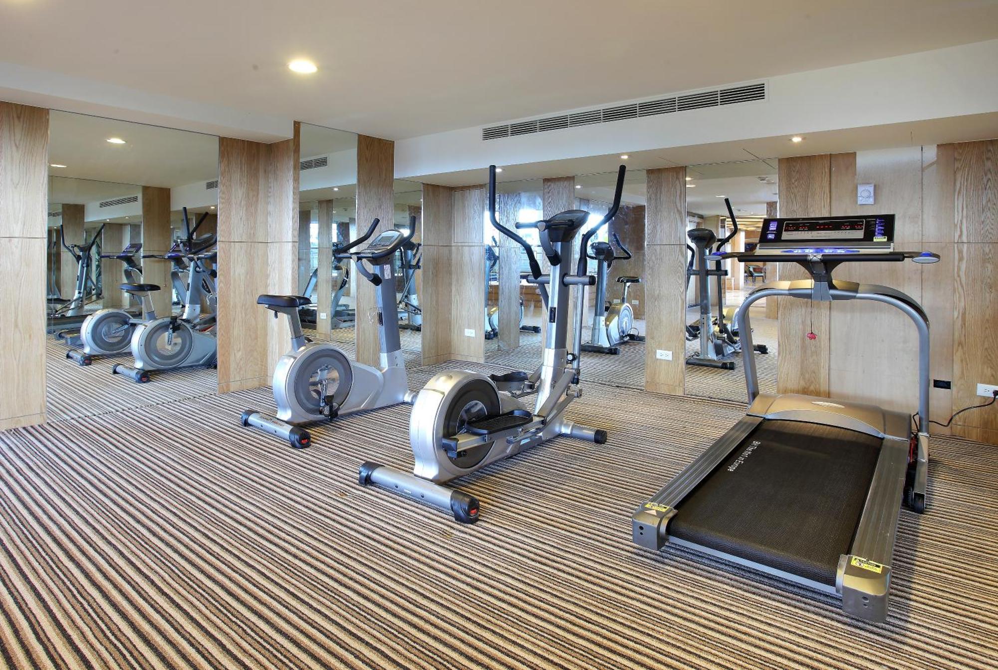Lealea Garden Hotels - Moon Lake Yuchi Dış mekan fotoğraf